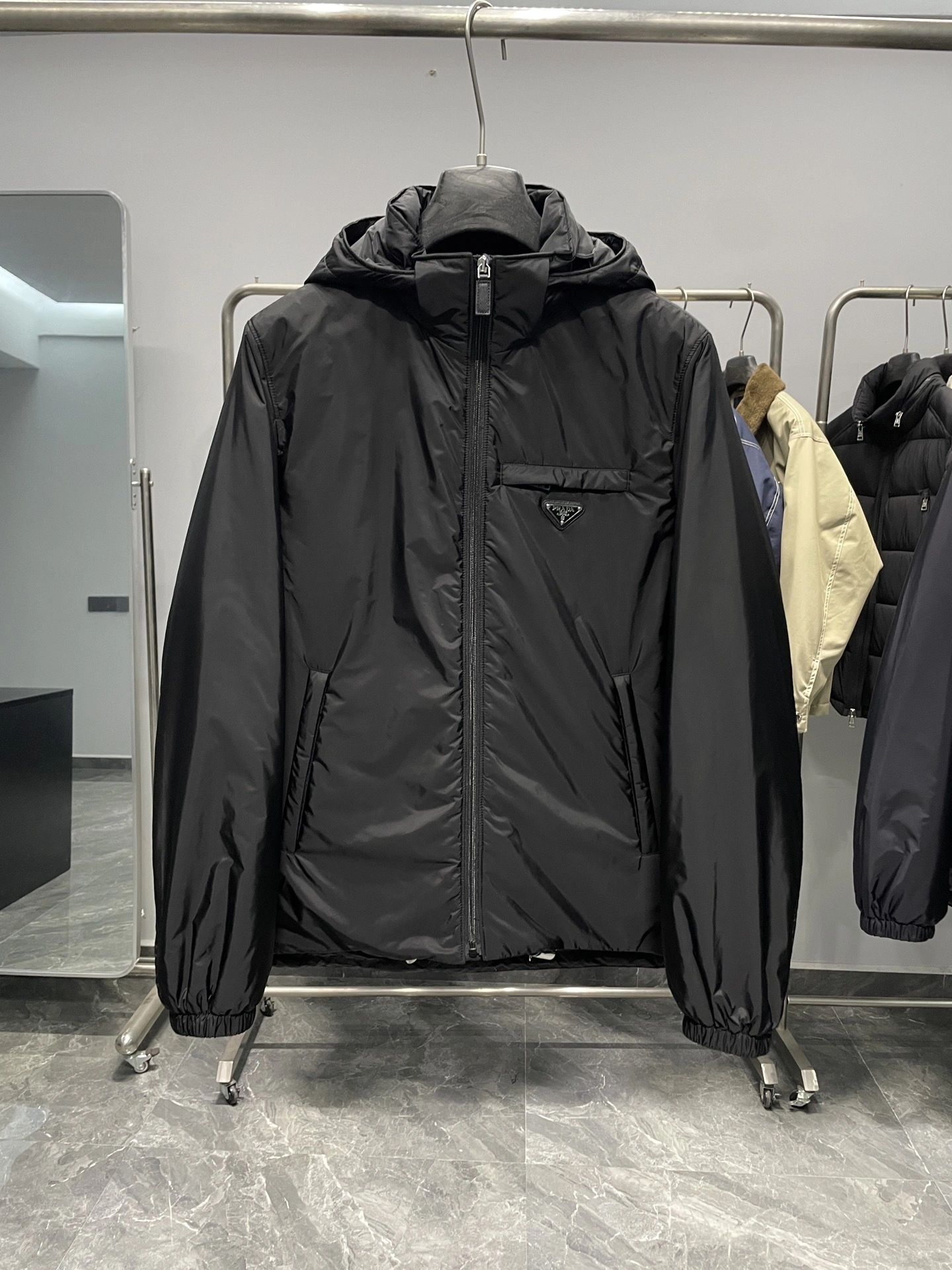wg.luxury-- Pr141 Down jacket nylon 90 white duck down 2Colour item:E-F360K1827-2